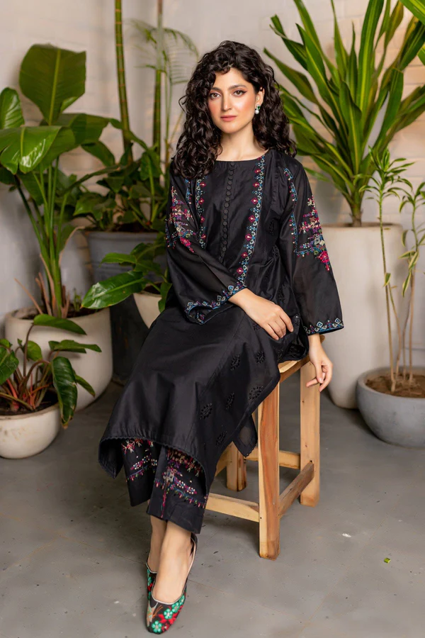 Aaliyah – 2 Piece Embroidered Lawn Suit - Image 5