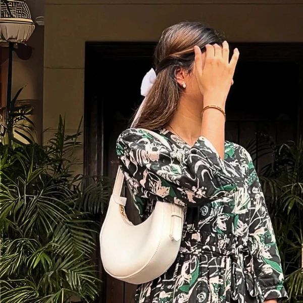 Claudia White Hobo Bag - Image 6