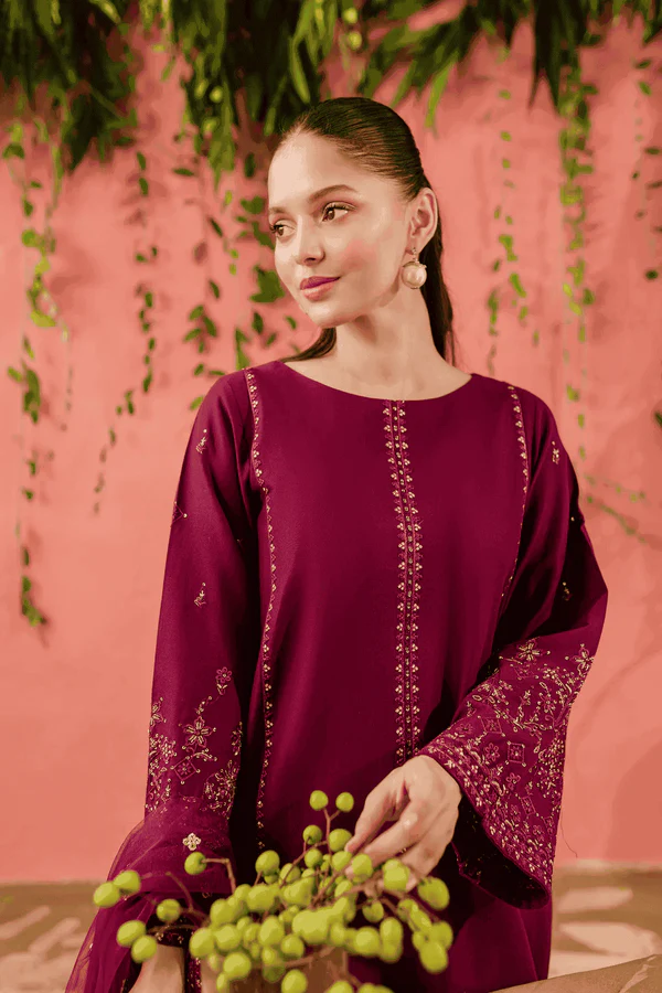 Sereia 3Pc Luxury Embroidered Lawn Ensemble - Image 4